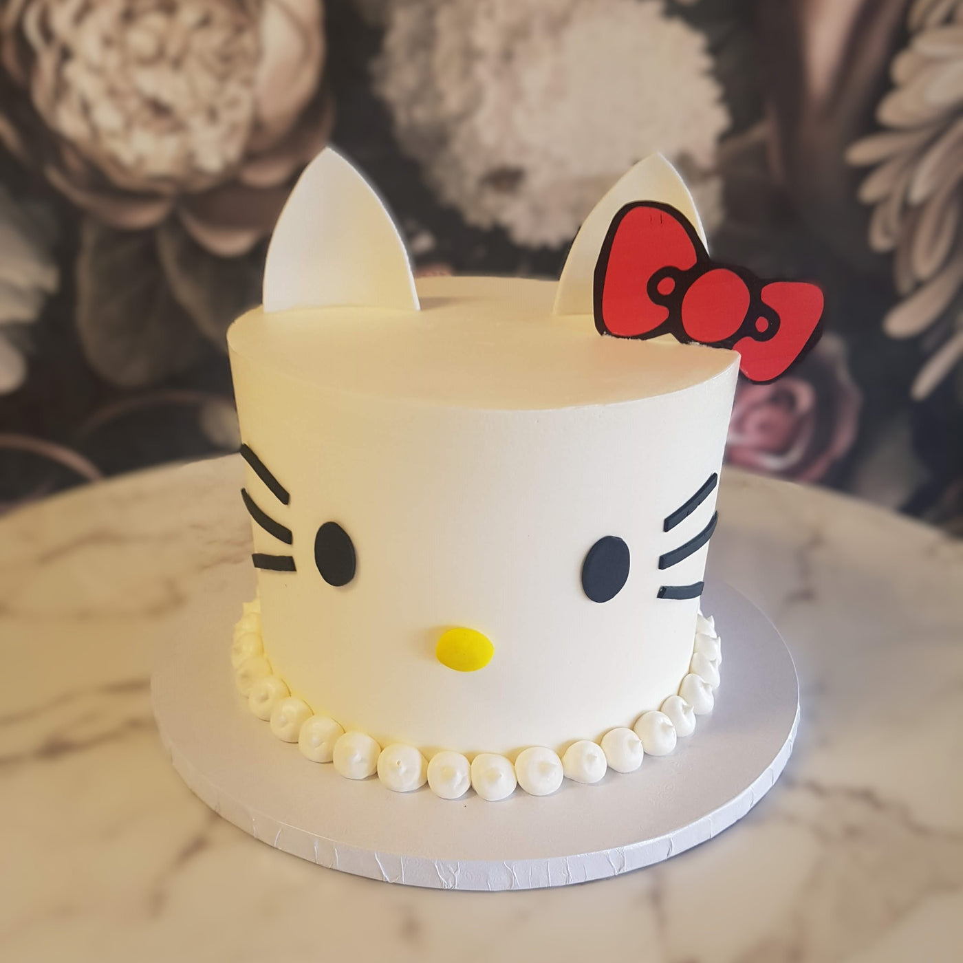 Hello Kitty sanrio cake las vegas, girl parties, kawaii cake, red bow