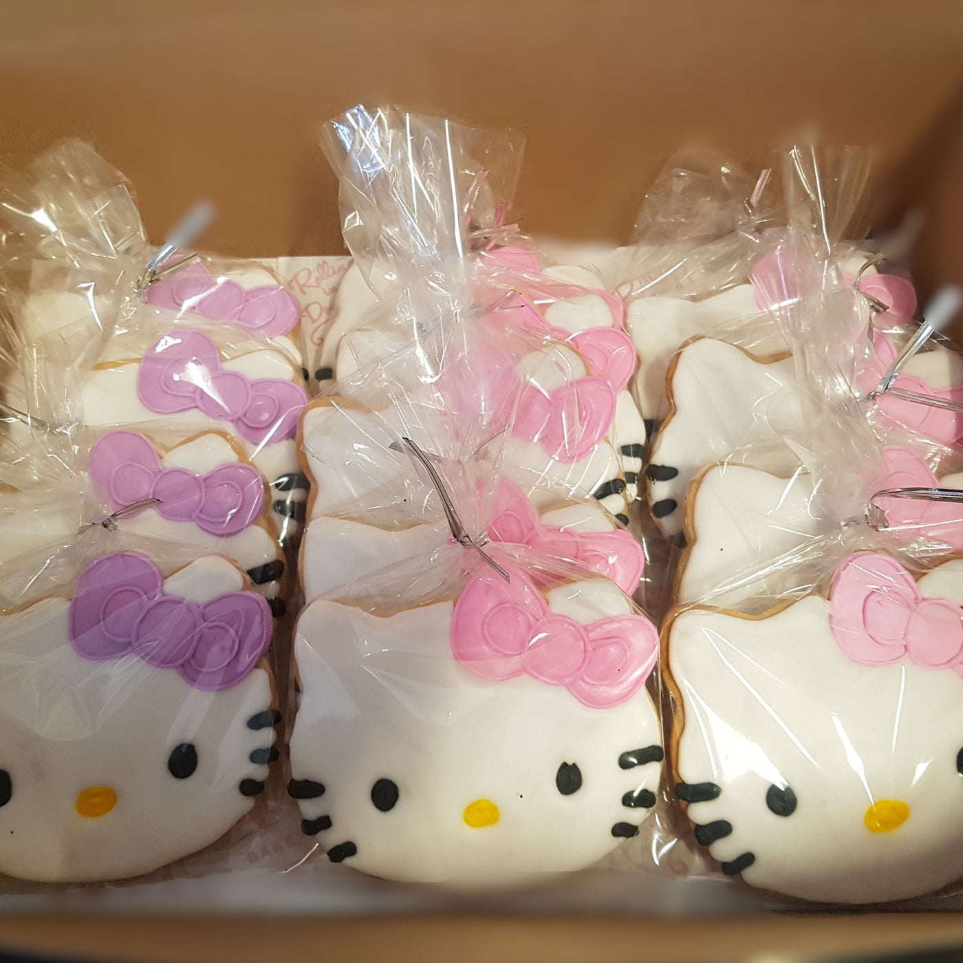 Hello Kitty Sugar Cookie | Yummy Royal Icing Cookie | Party Favors