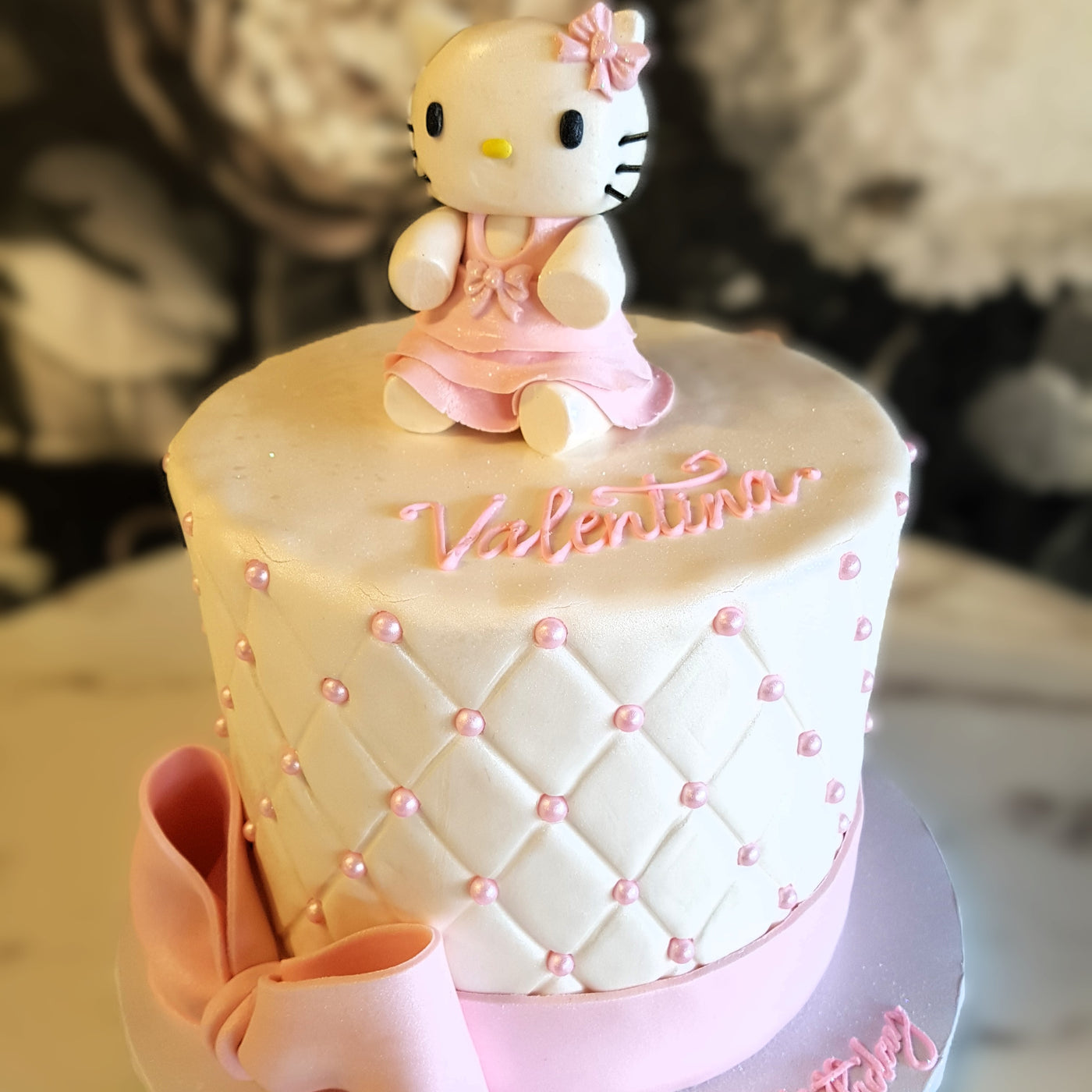 Quilted Kitty | Hello Kitty Collection | Custom Celebration Cakes