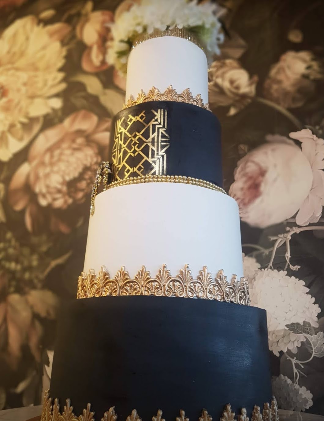 Great Gatsby Cake - CakeCentral.com
